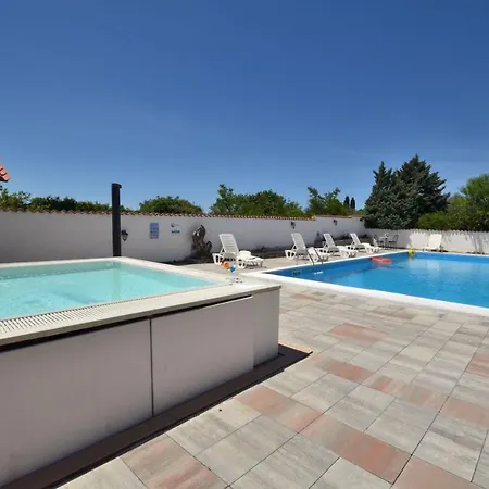 Guest house Aurora Pula