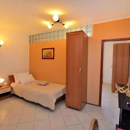 Aurora Guest house