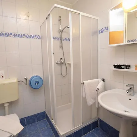 Aurora Pensionat Pula