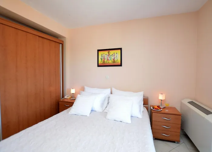 Aurora 게스트하우스 3*